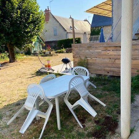 Maison Charmante A Saint-Patrice Avec Jardin Prive Exterior foto